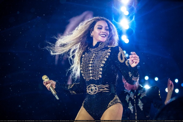 Chicago (May 27, 2016) - 70 - Beyoncé Online Photo Gallery